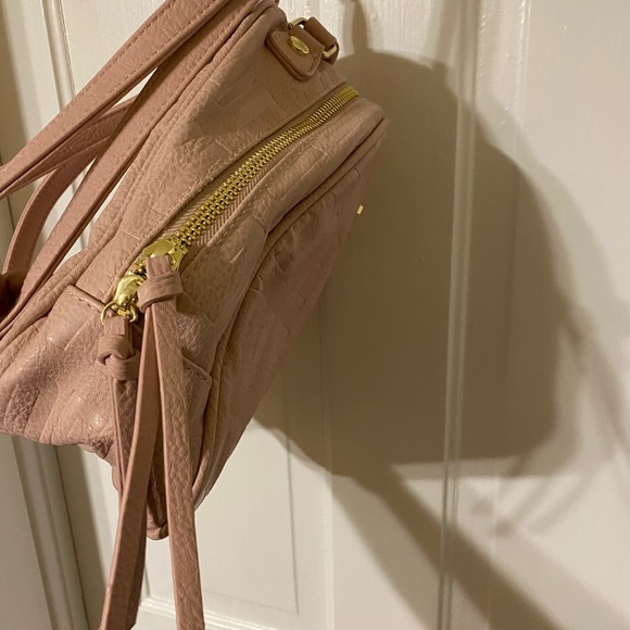 STEVE MADDEN BLUSH LOGO MEDIUM BACKPACK - Picture 7 of 14